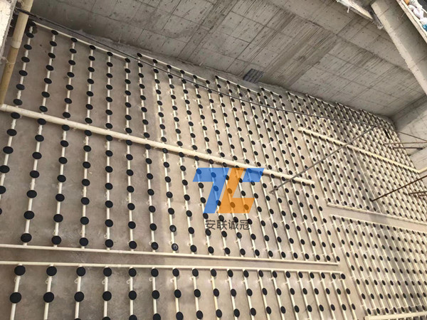 河南某皮革廠膜片曝氣器安裝